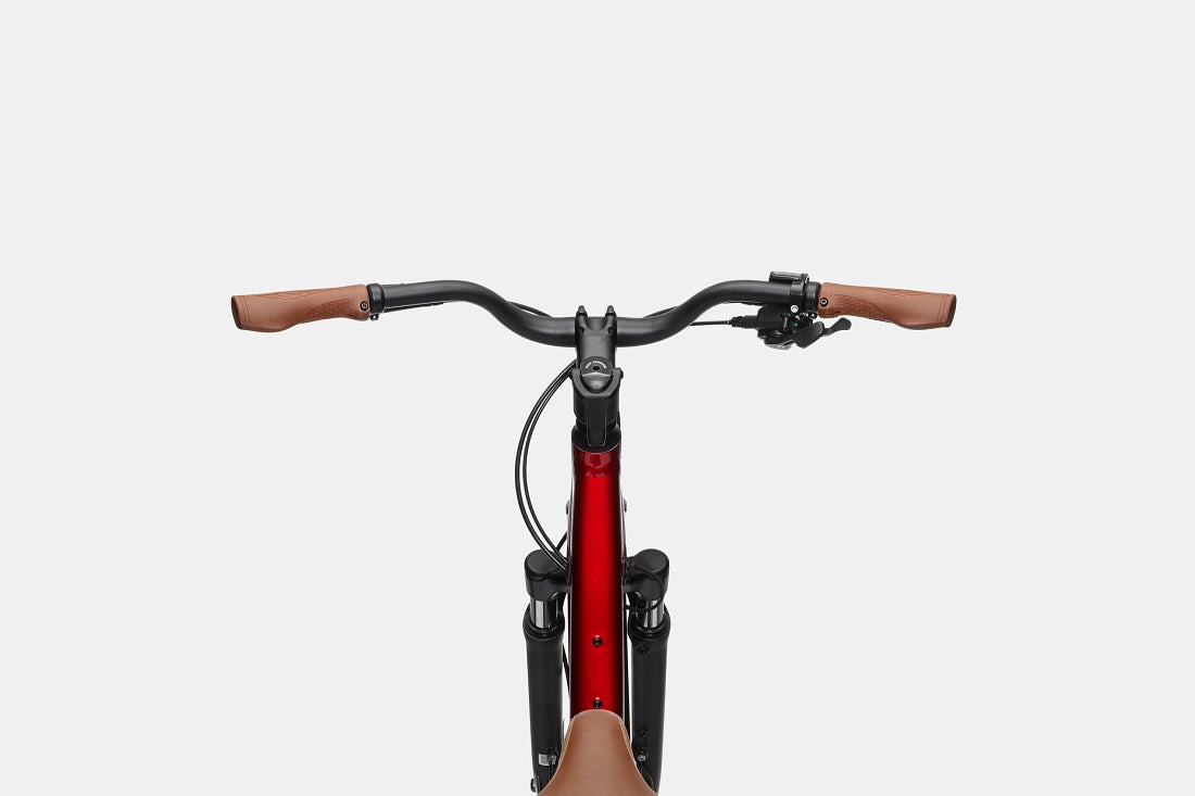 Cannondale Adventure EQ Urban Bike - Candy Red