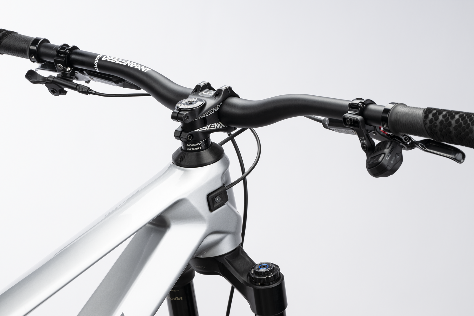 Ghost Poacha Full Party Mountain Bike - Gray Silver/Gray Slab - Glossy