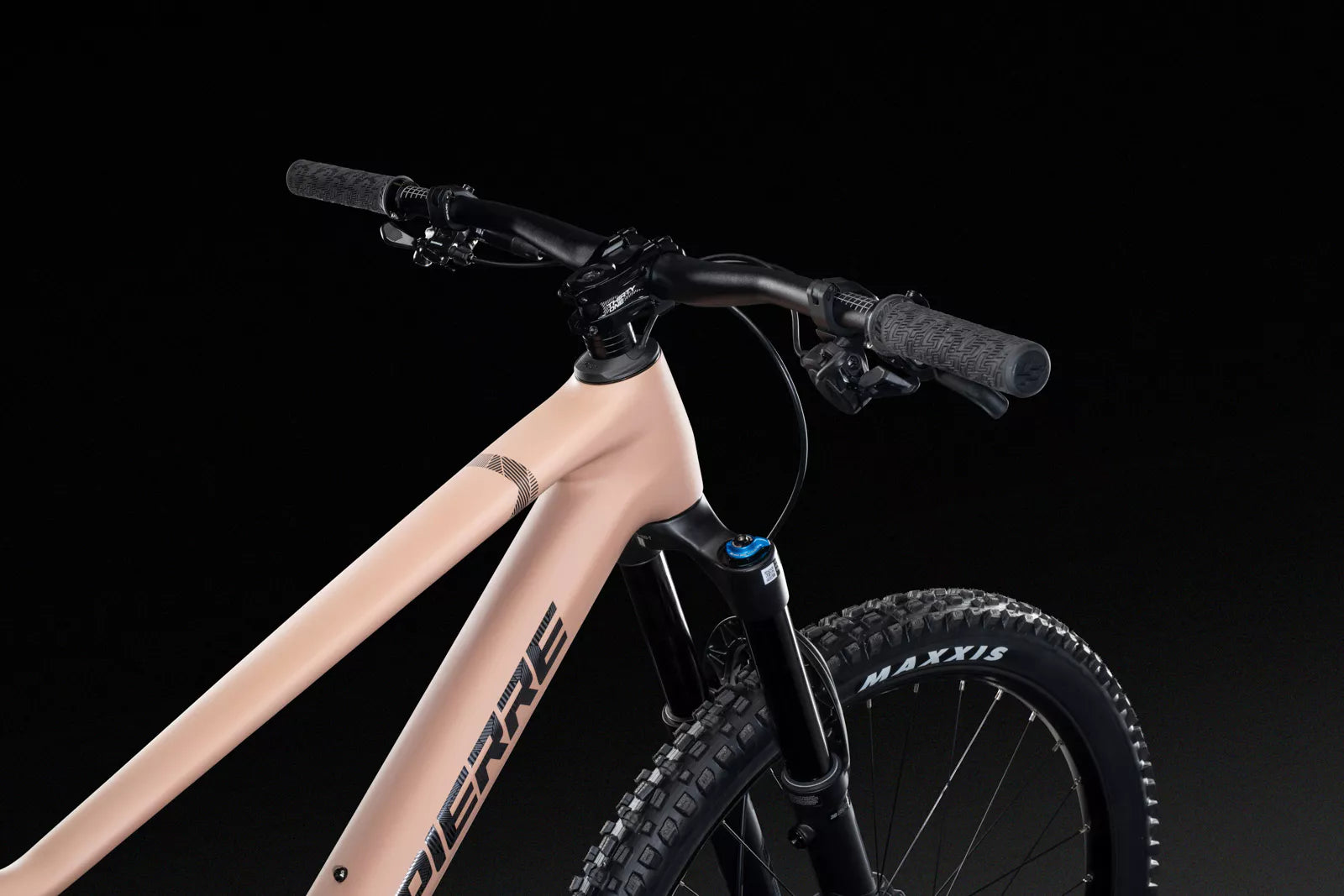 Lapierre Zesty CF 7.9 2025 Enduro Mountain Bike - Terracota